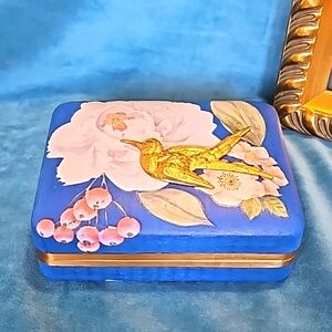 Vintage 1950s jewelry box blue with flowers and brass bird